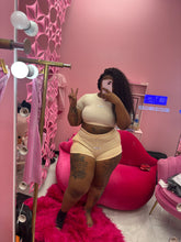 Handmade fitted On the go short set