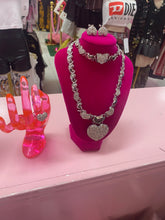 Ice me out all hearts set