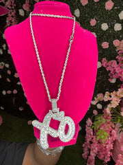 Xo Necklace