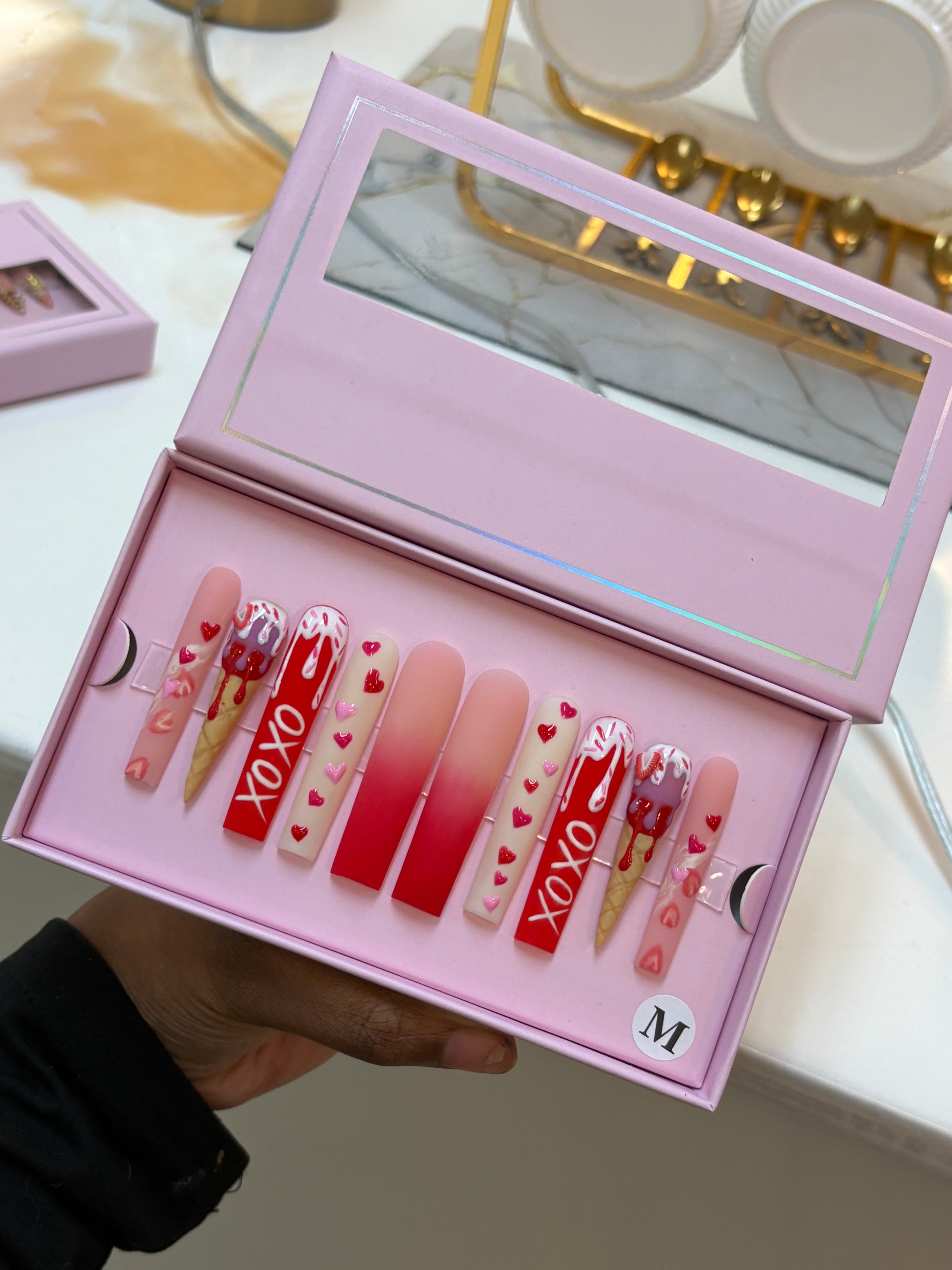 Custom charmer press on nails