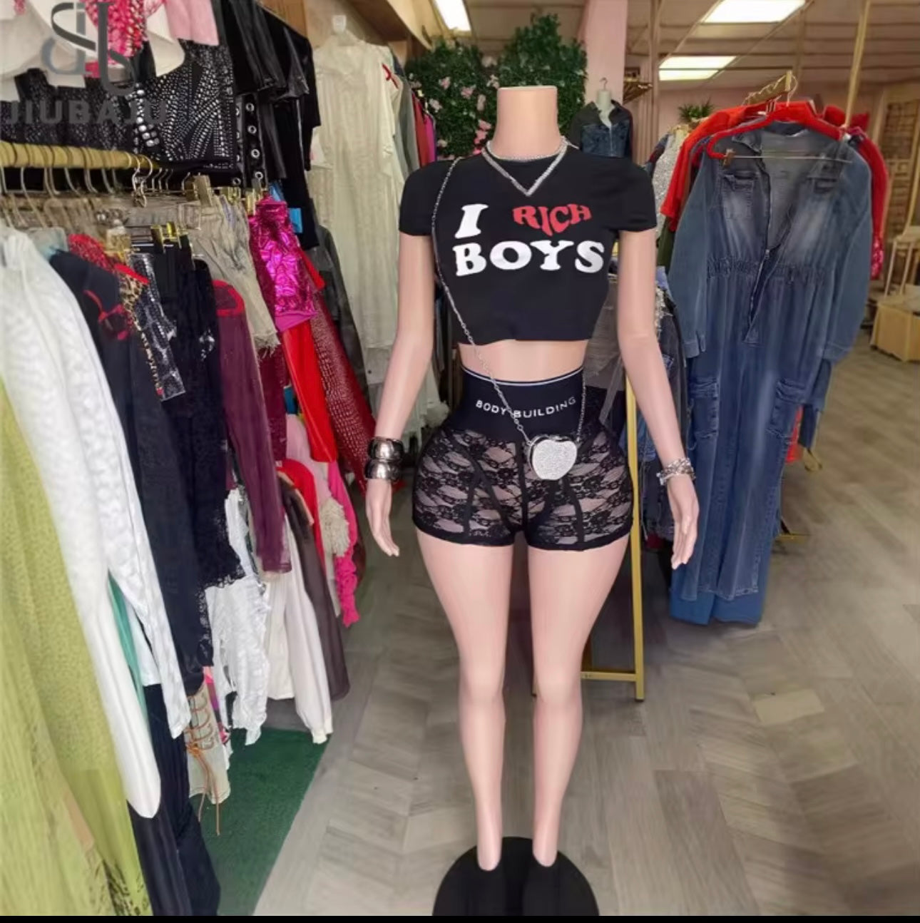 I Love Rich Boys  Set