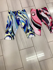 Abstract Swirl Capri Leggings