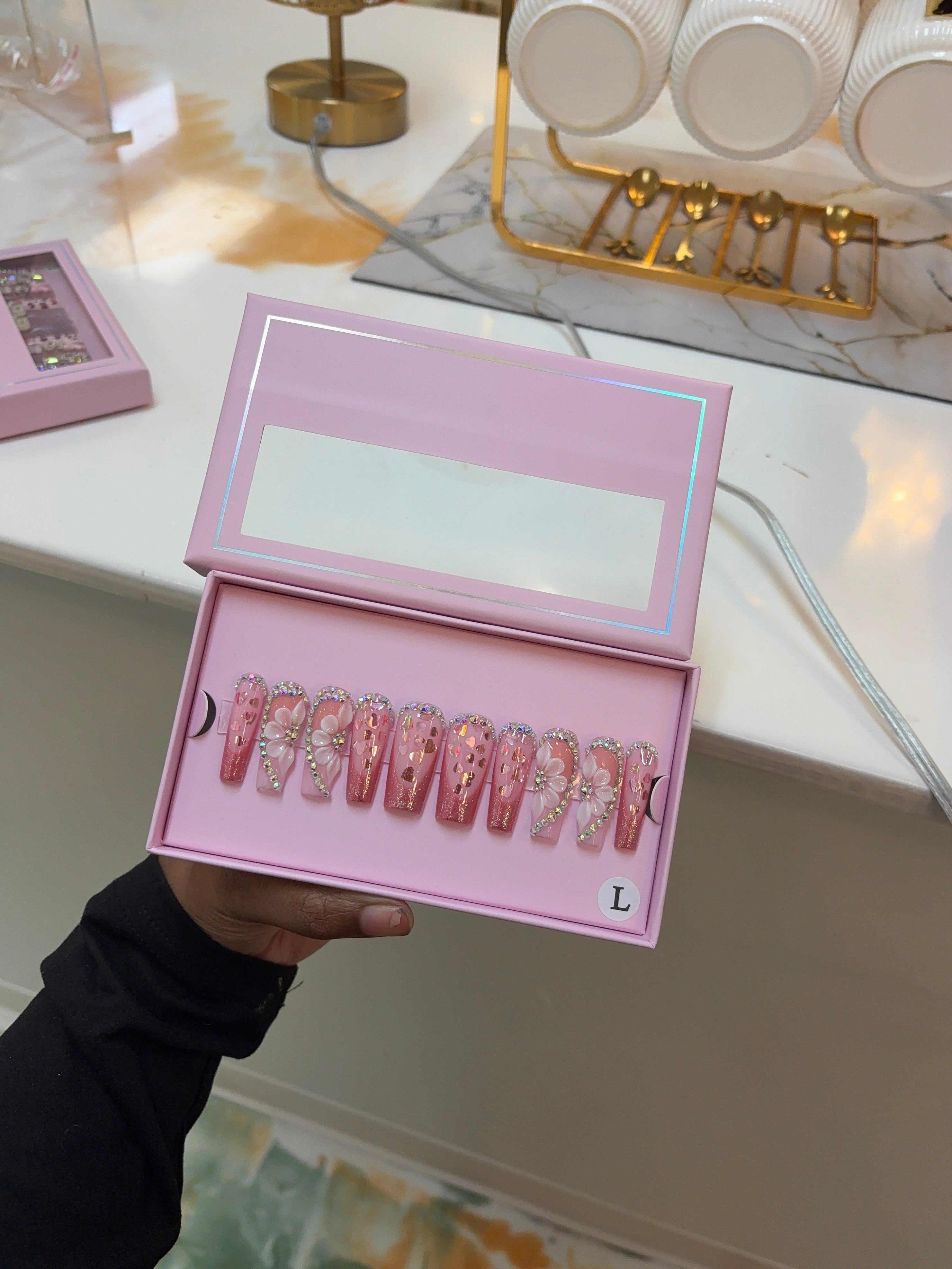 Custom charmer press on nails