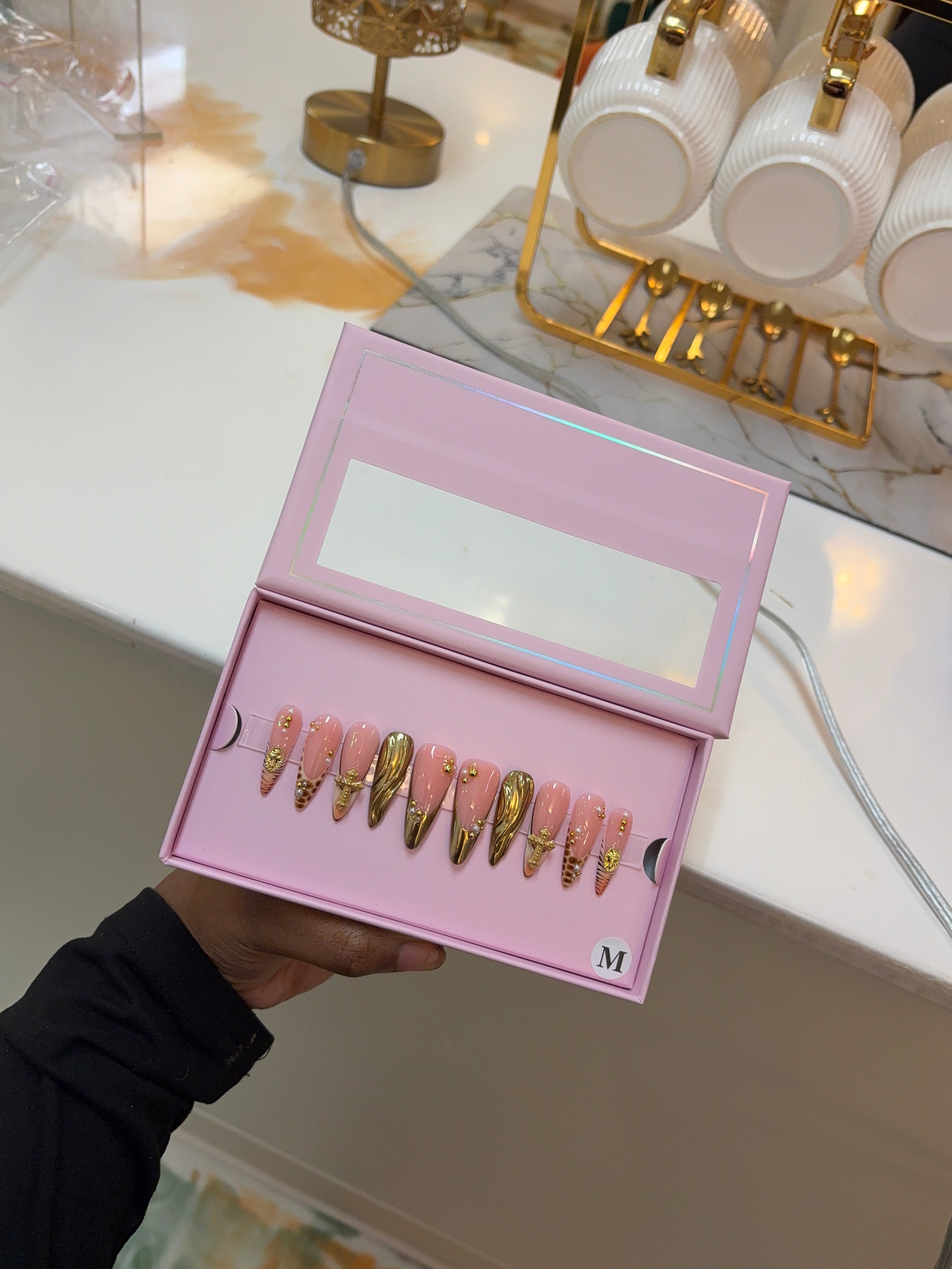 Custom charmer press on nails