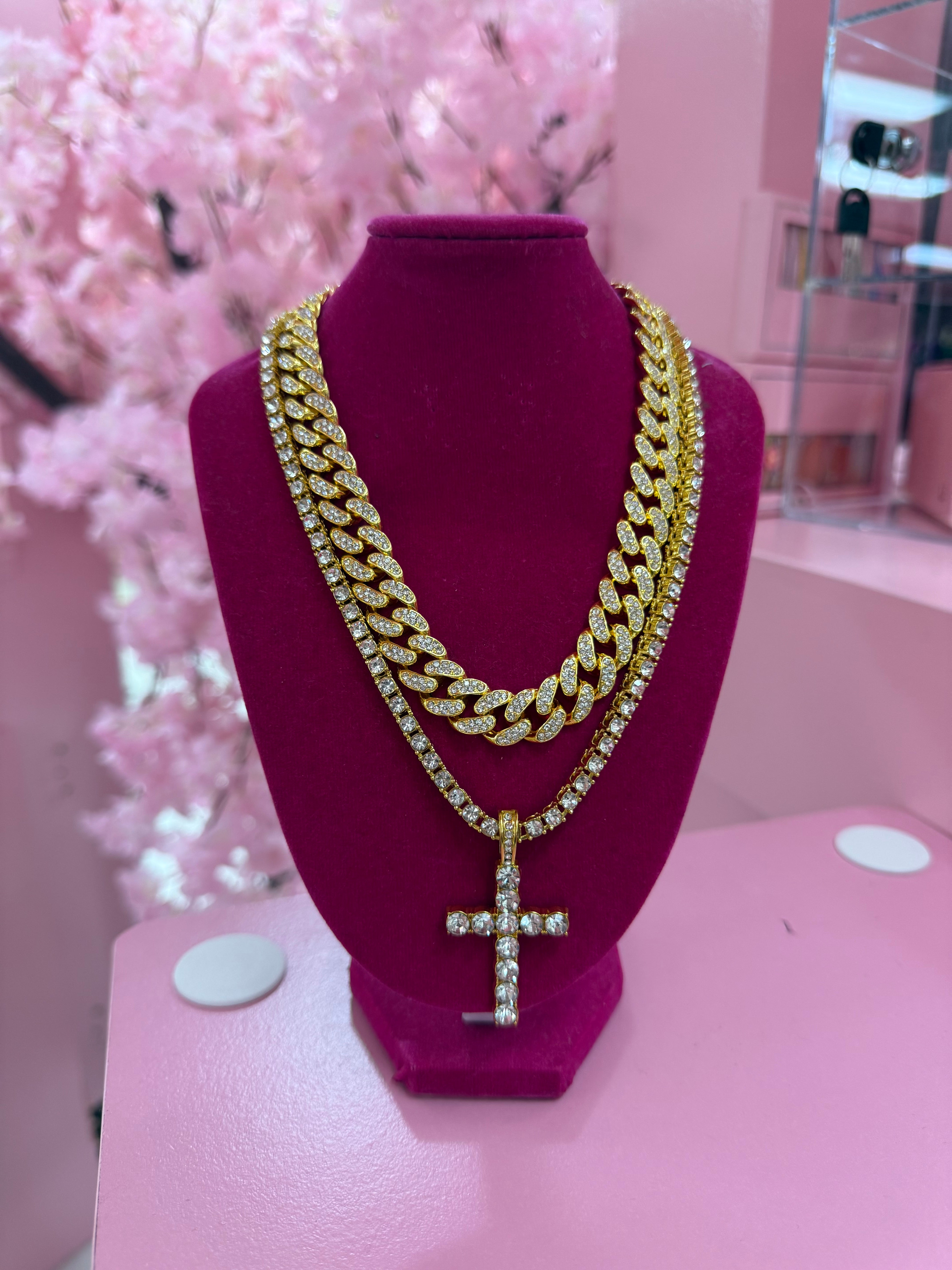 2Chainz Cross Diamond Set