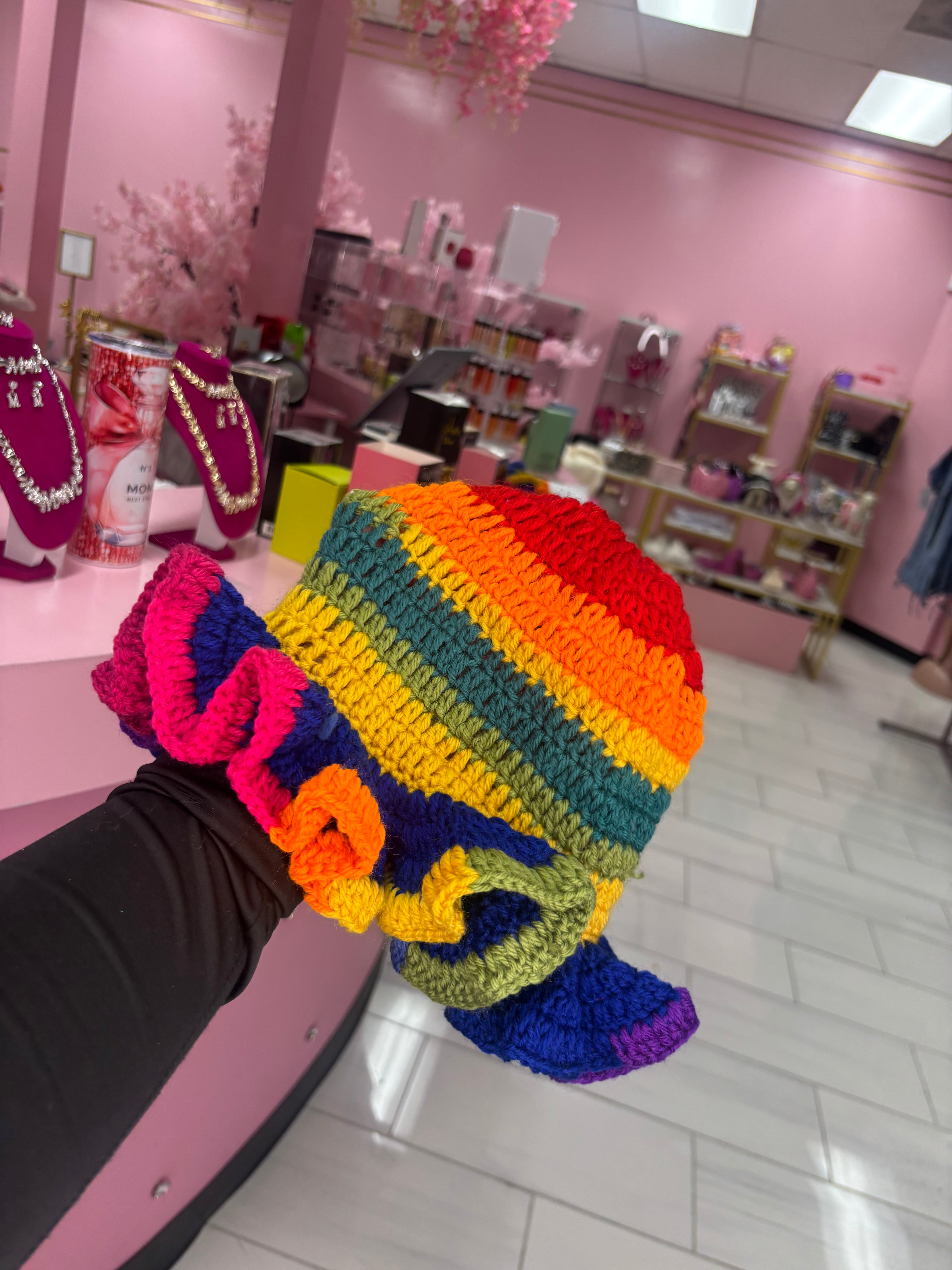 The rainbow Ruffle Knit hat