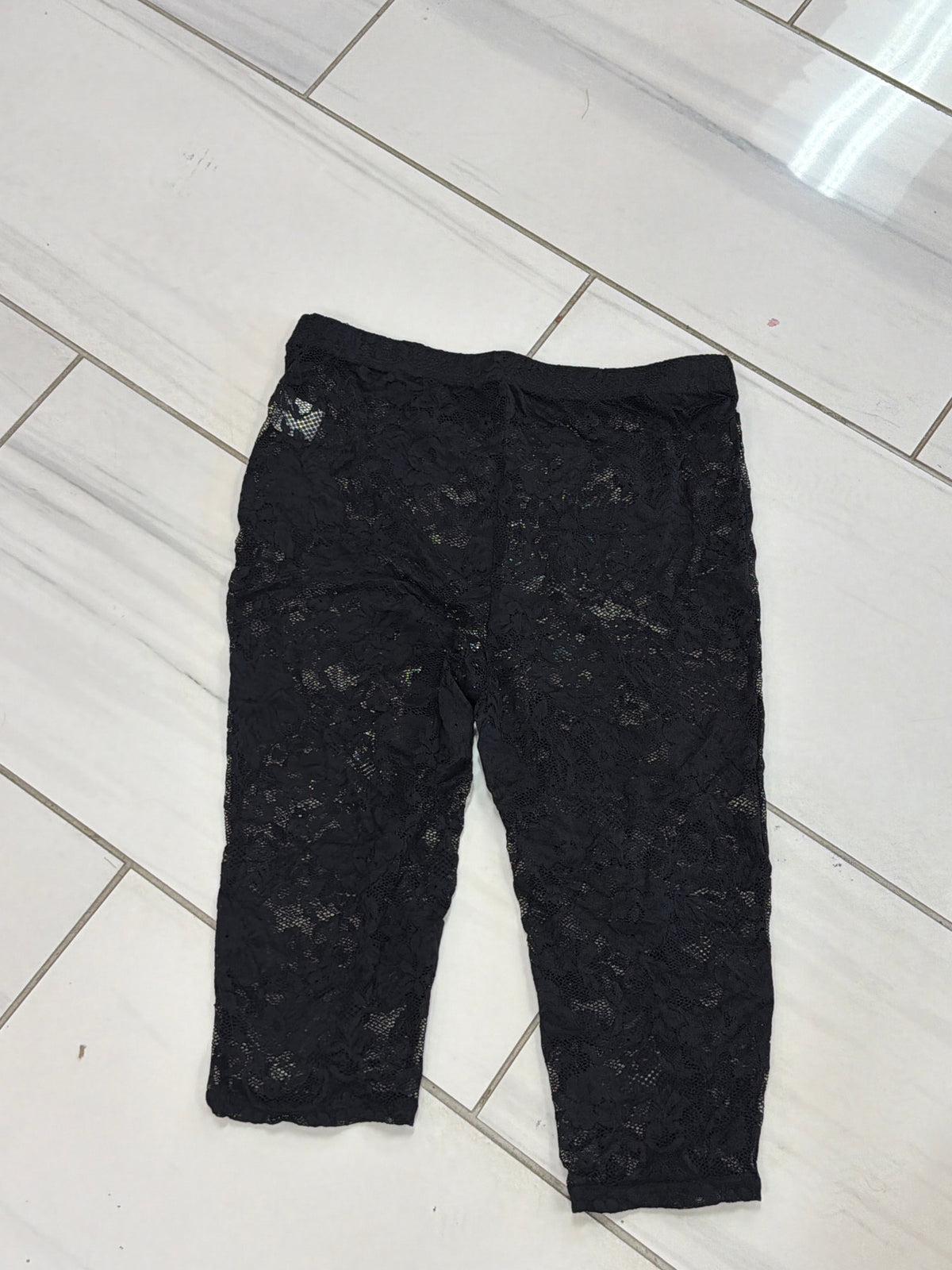 The Lace Capris