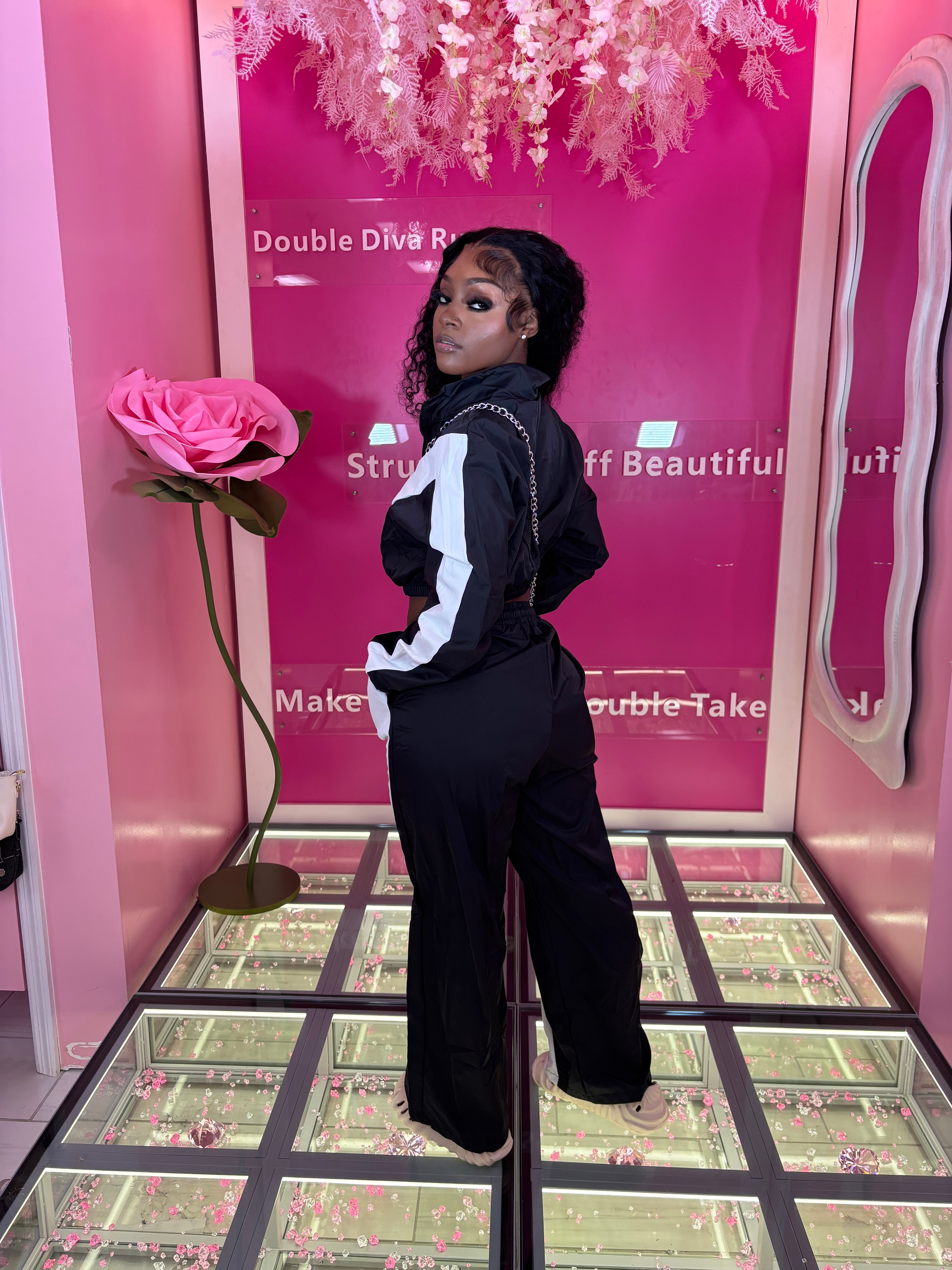 BaddieUS Tour Szn Jogger Set