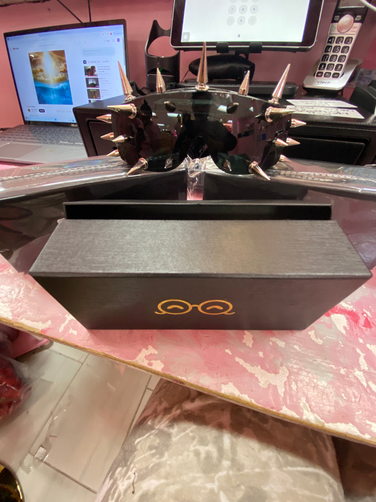 Rock out spike shaped