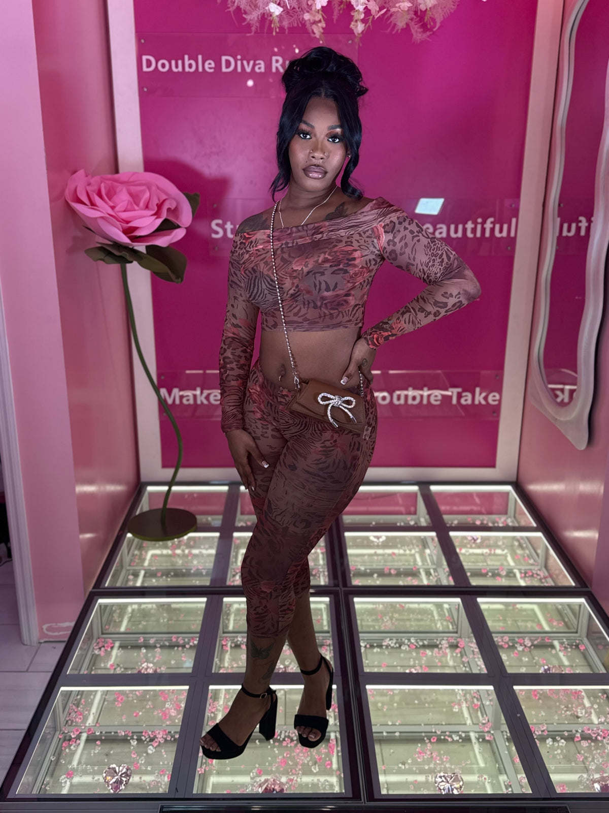 Sheer off the shoulder set