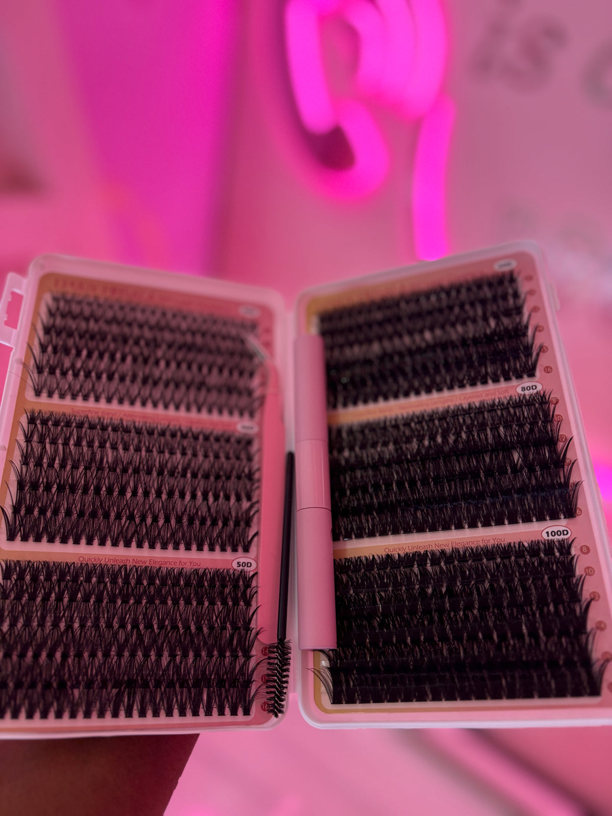 The On the Go Lash Cluster Kit