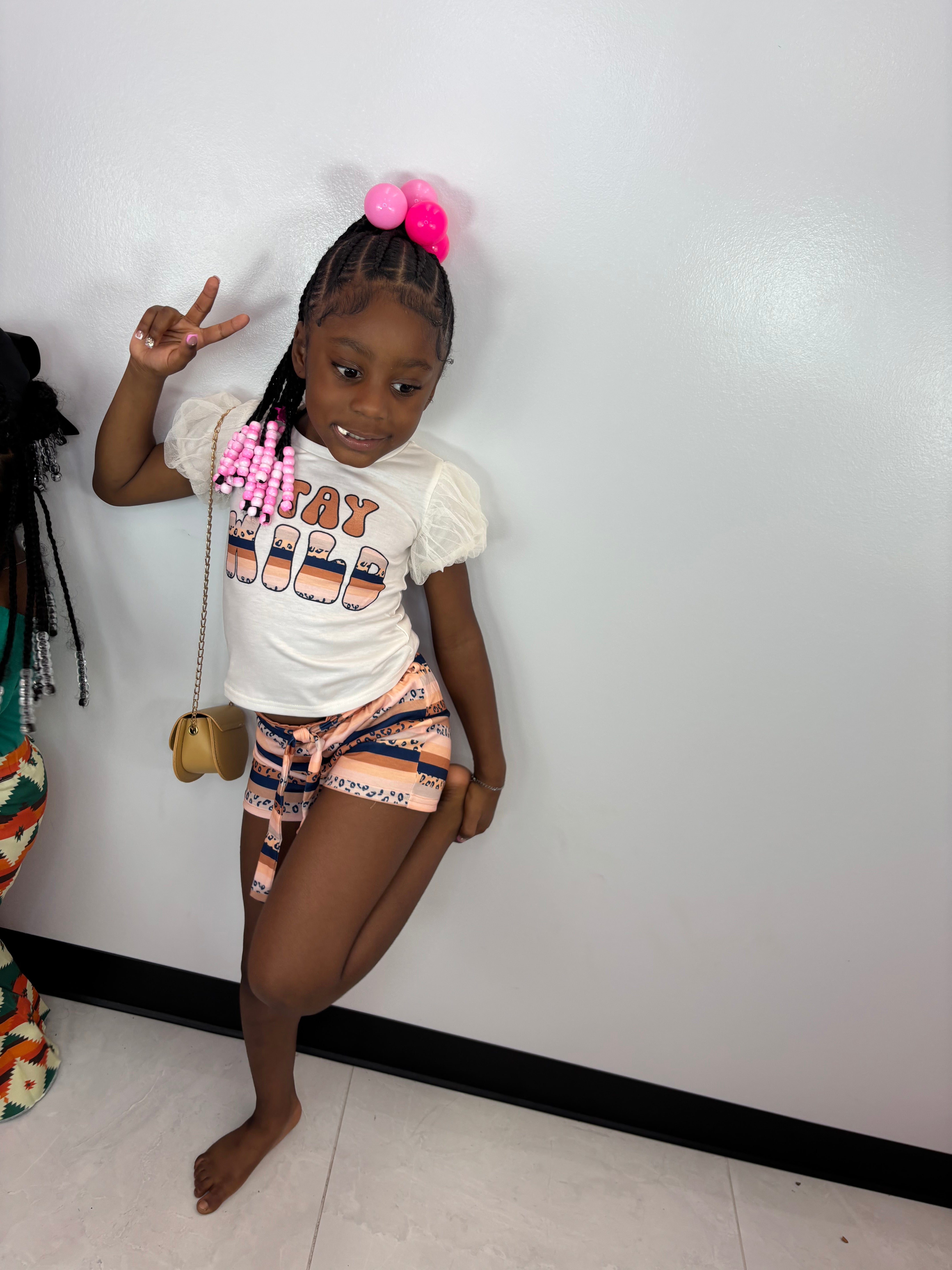 Ms. Extra short set