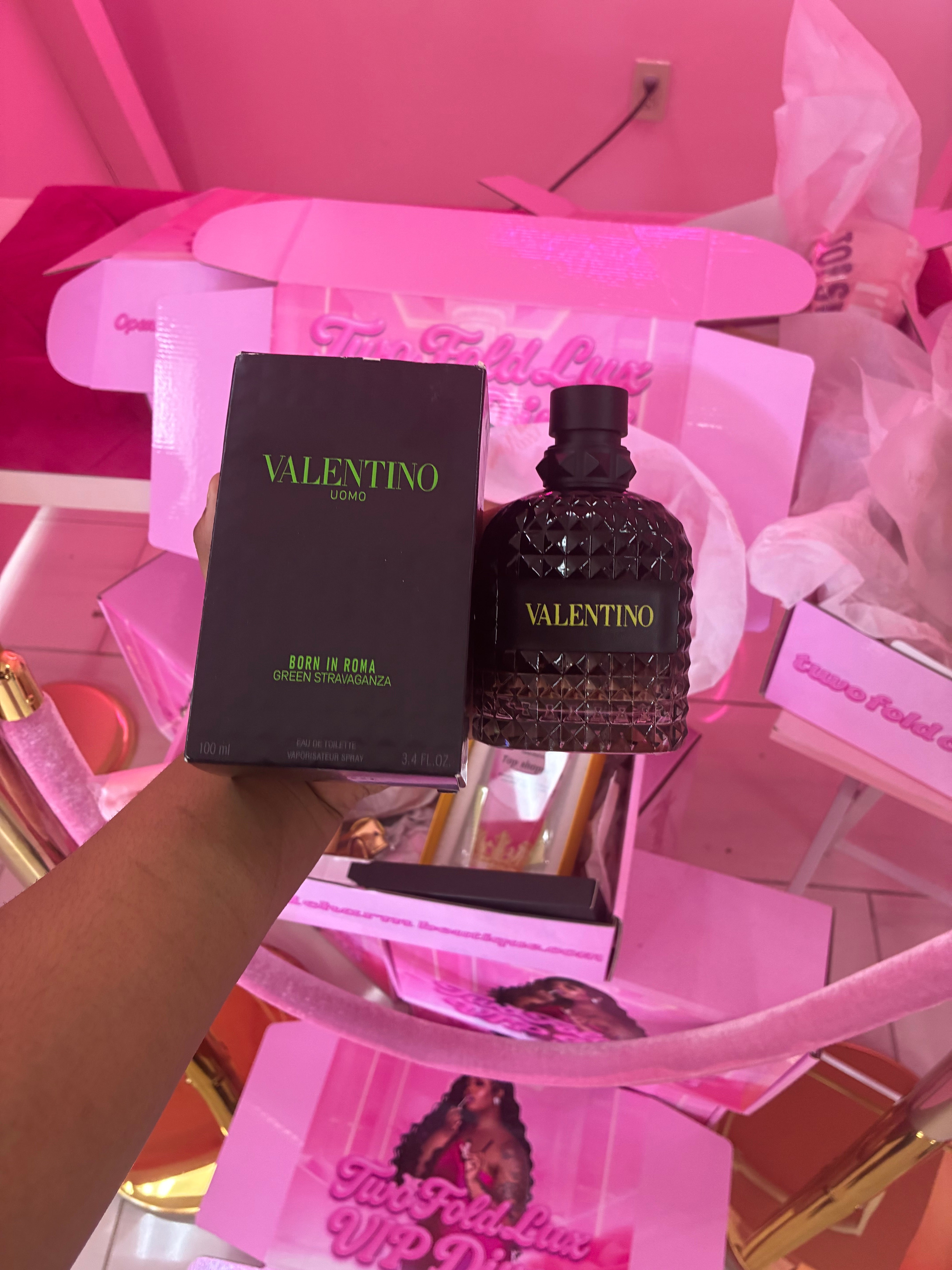 perfume|Cologne