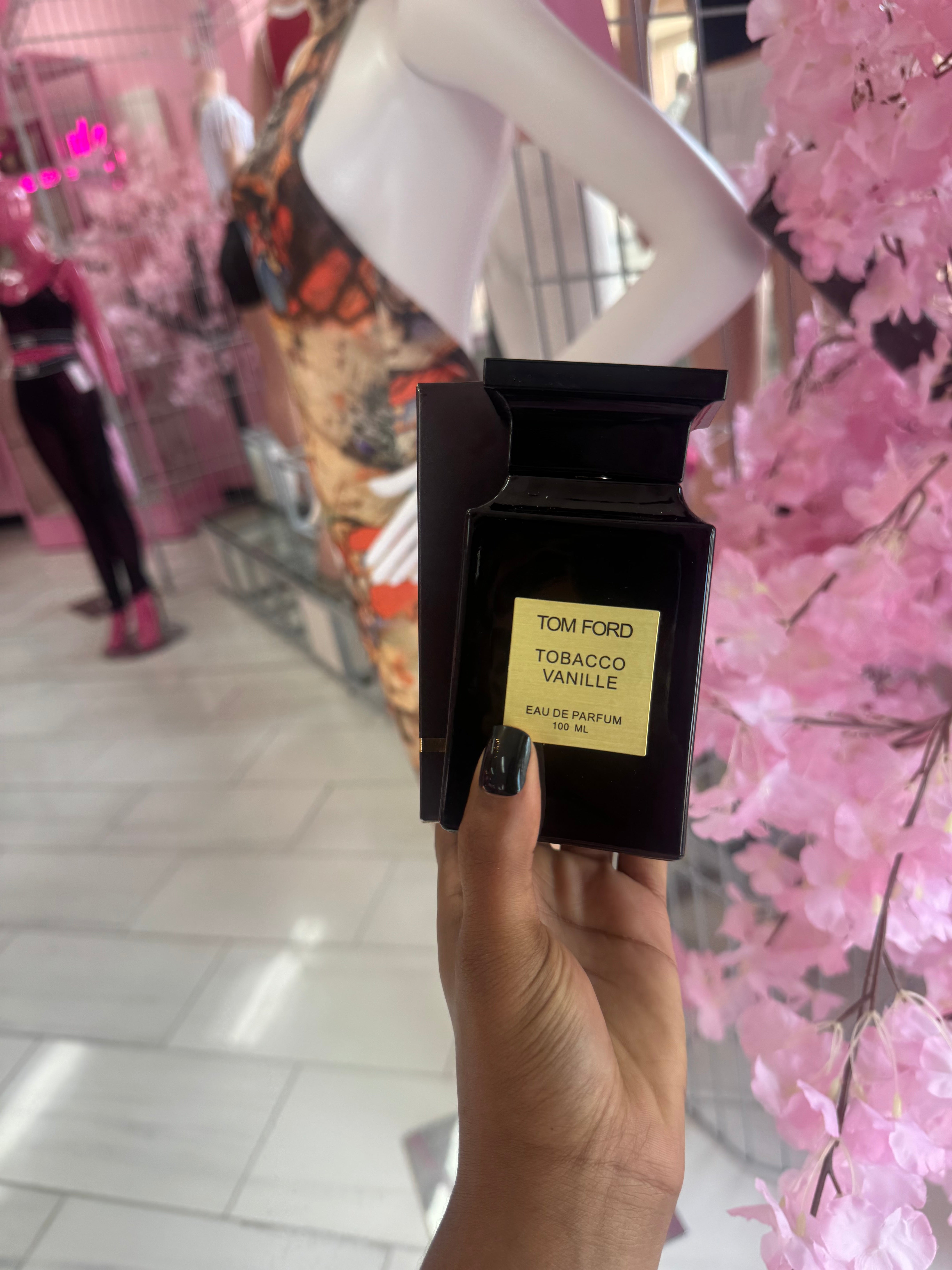 perfume|Cologne