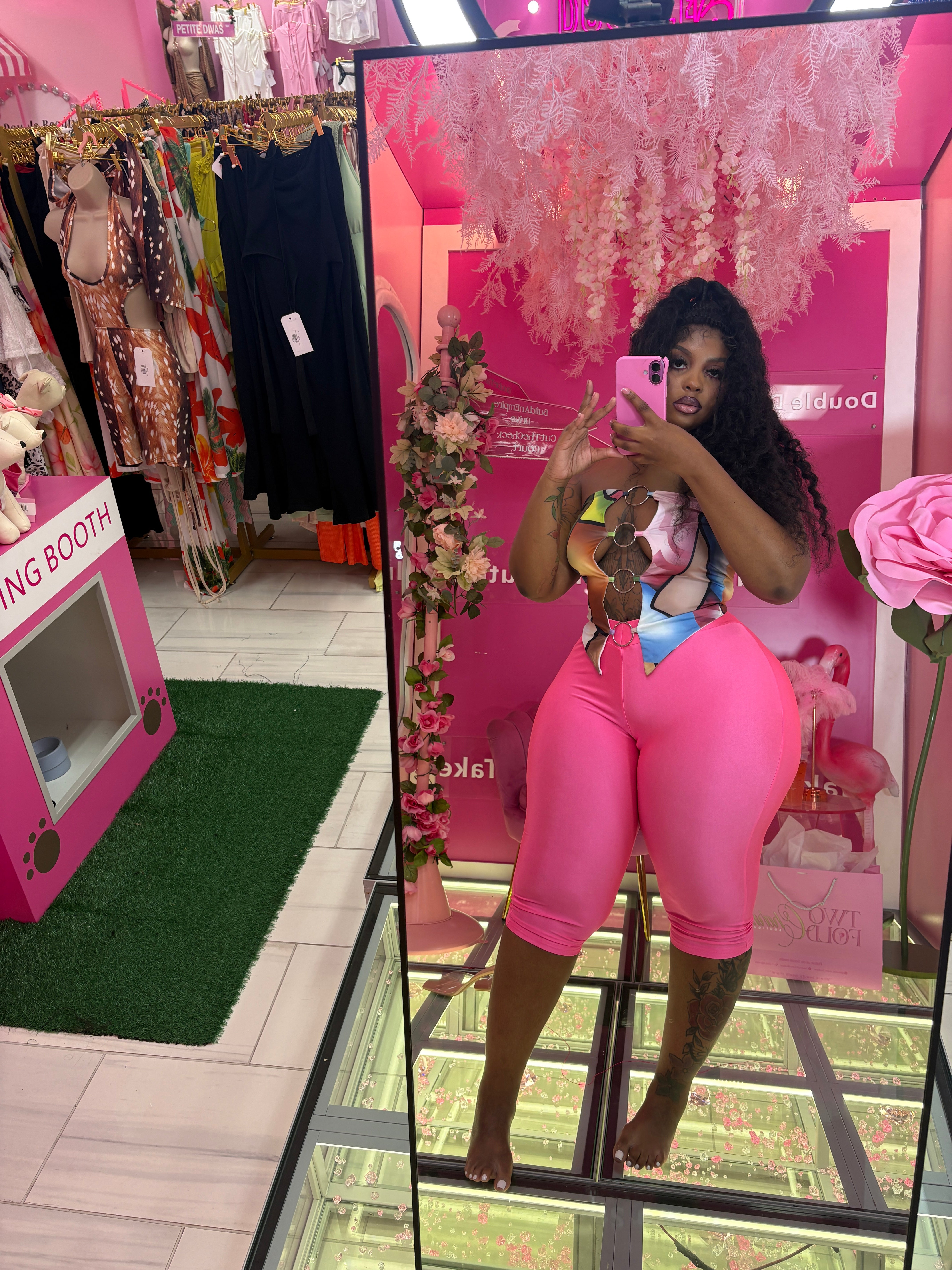The Pretty Girl Capri Set