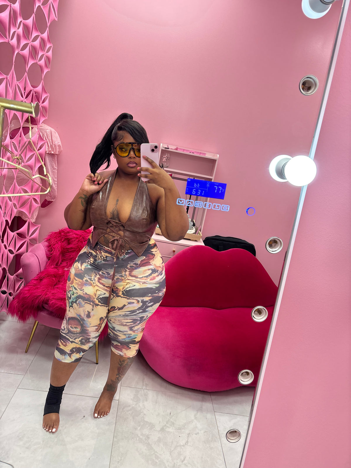 Own The Room Tight Set