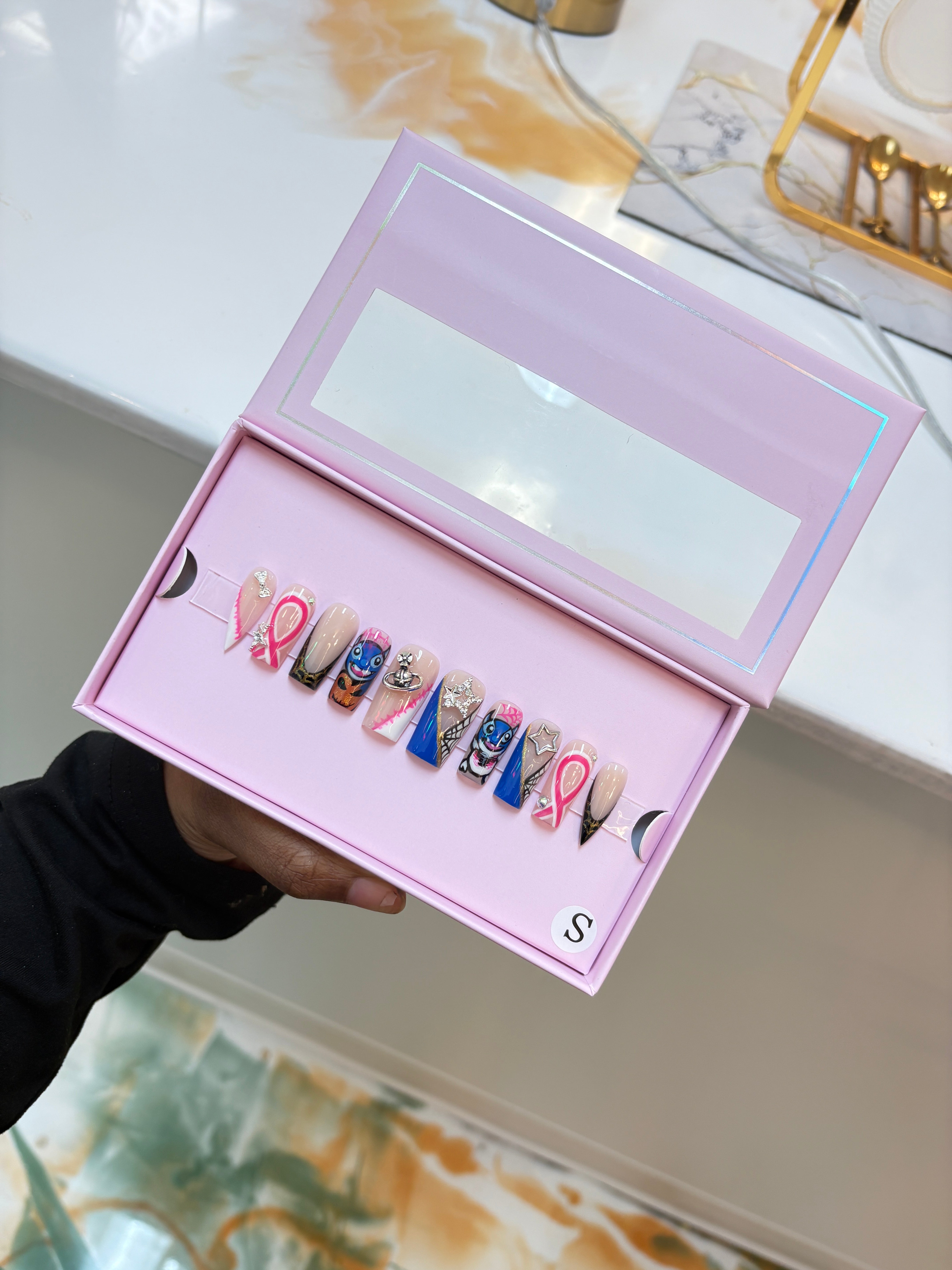 Custom charmer press on nails