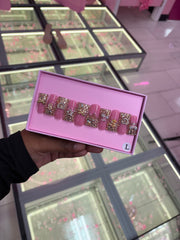 Press on nail