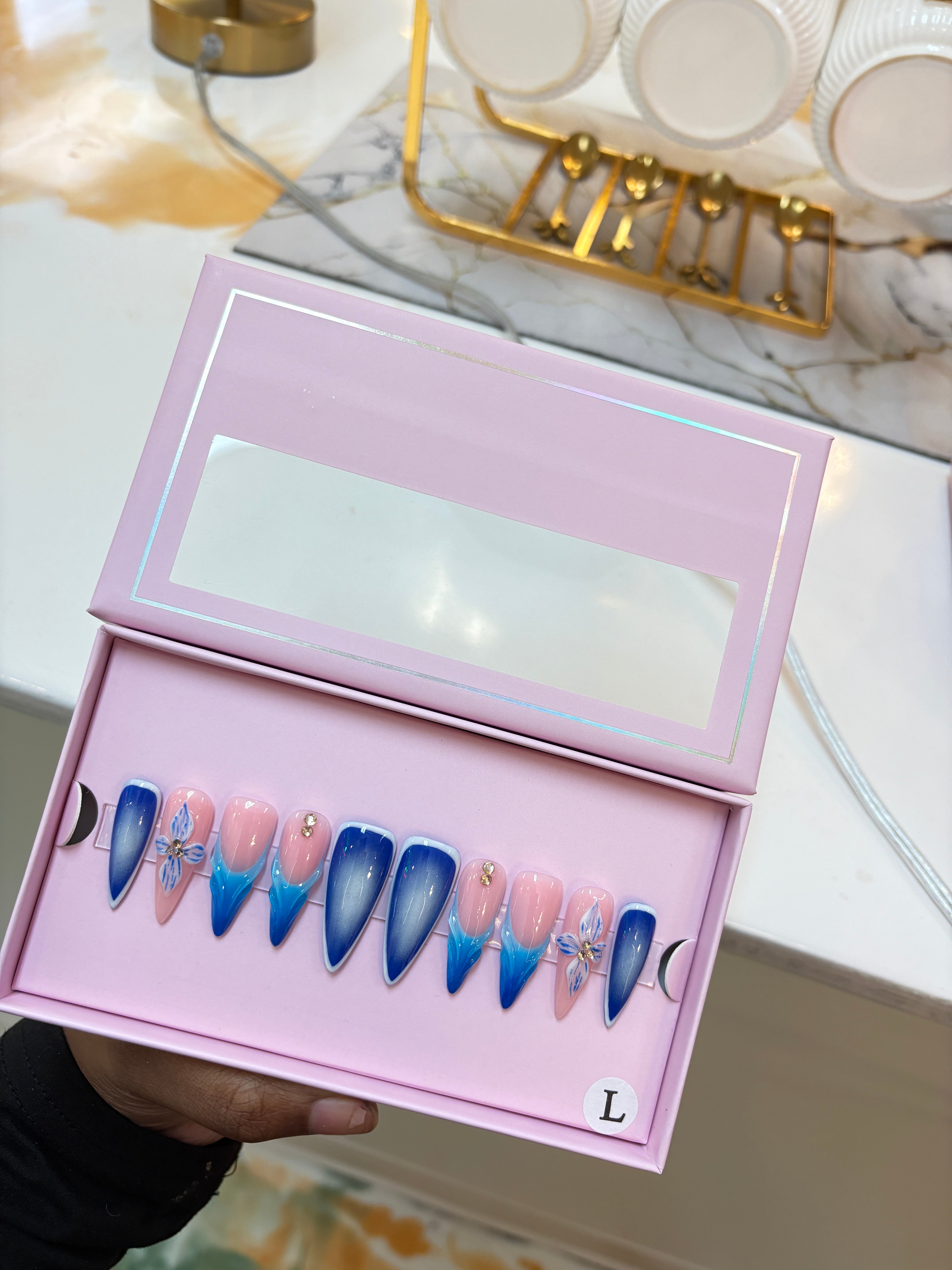 Custom charmer press on nails