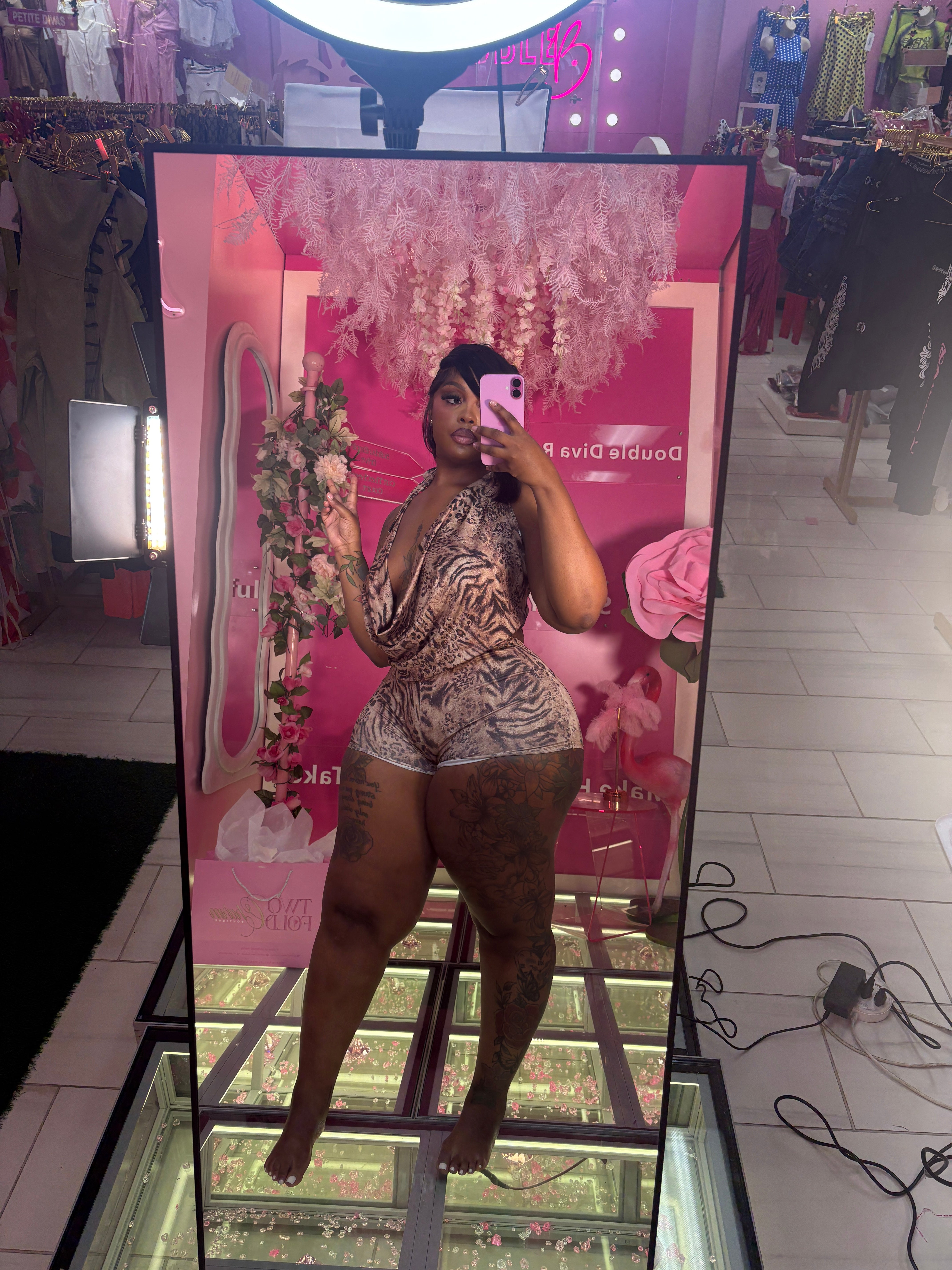 The Foxy girl Blouse Short Set