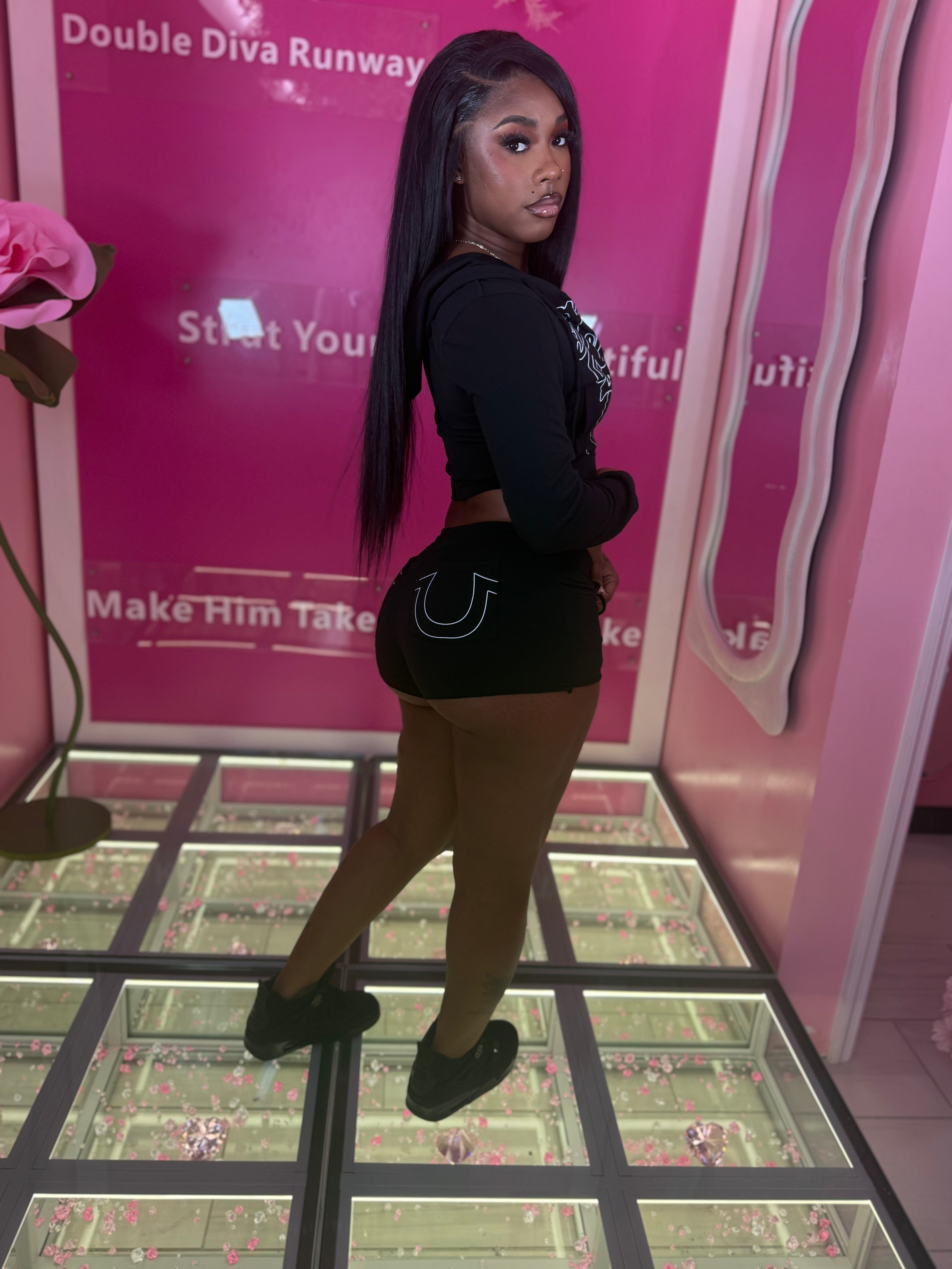 The True Religion Short Set