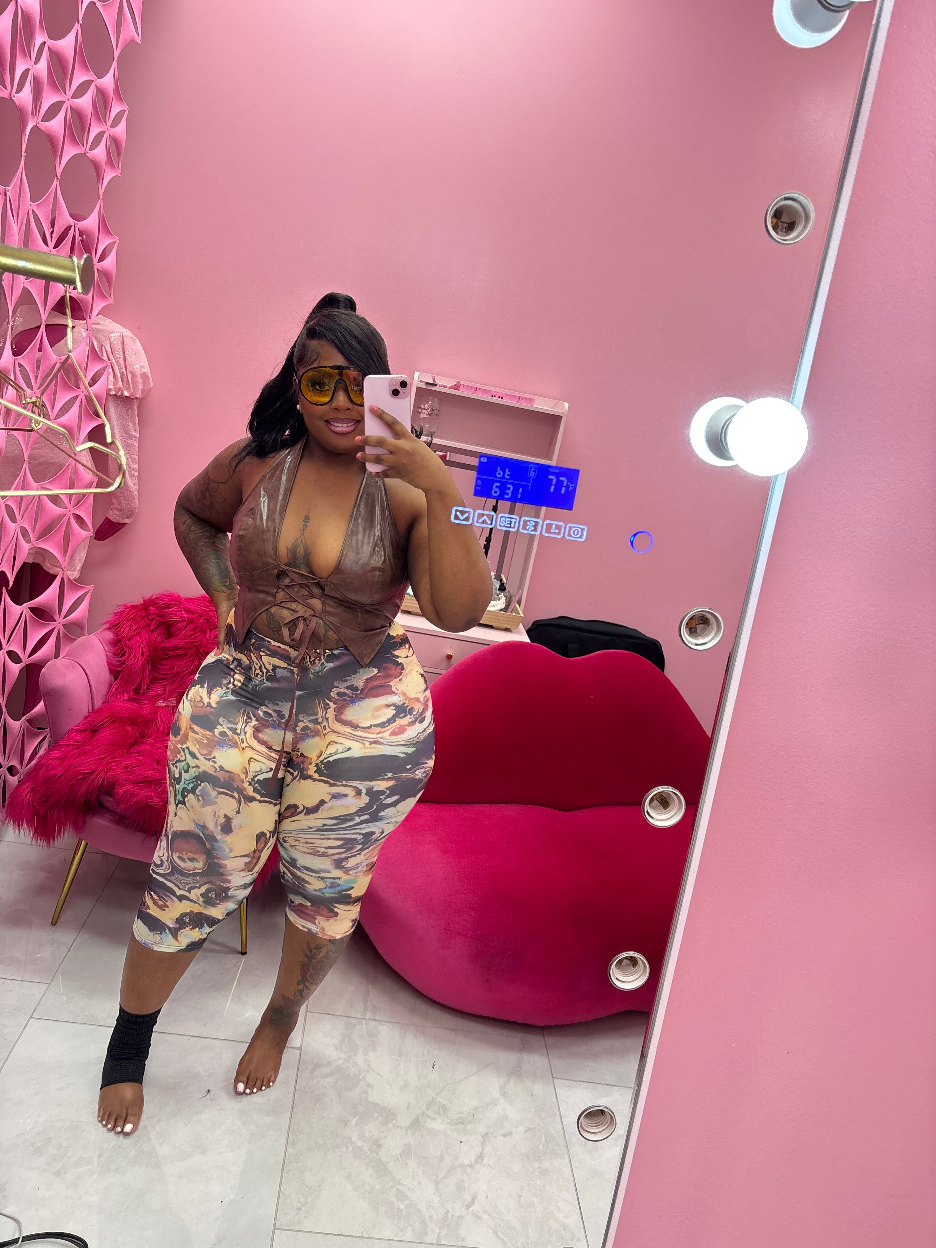 Own The Room Tight Set