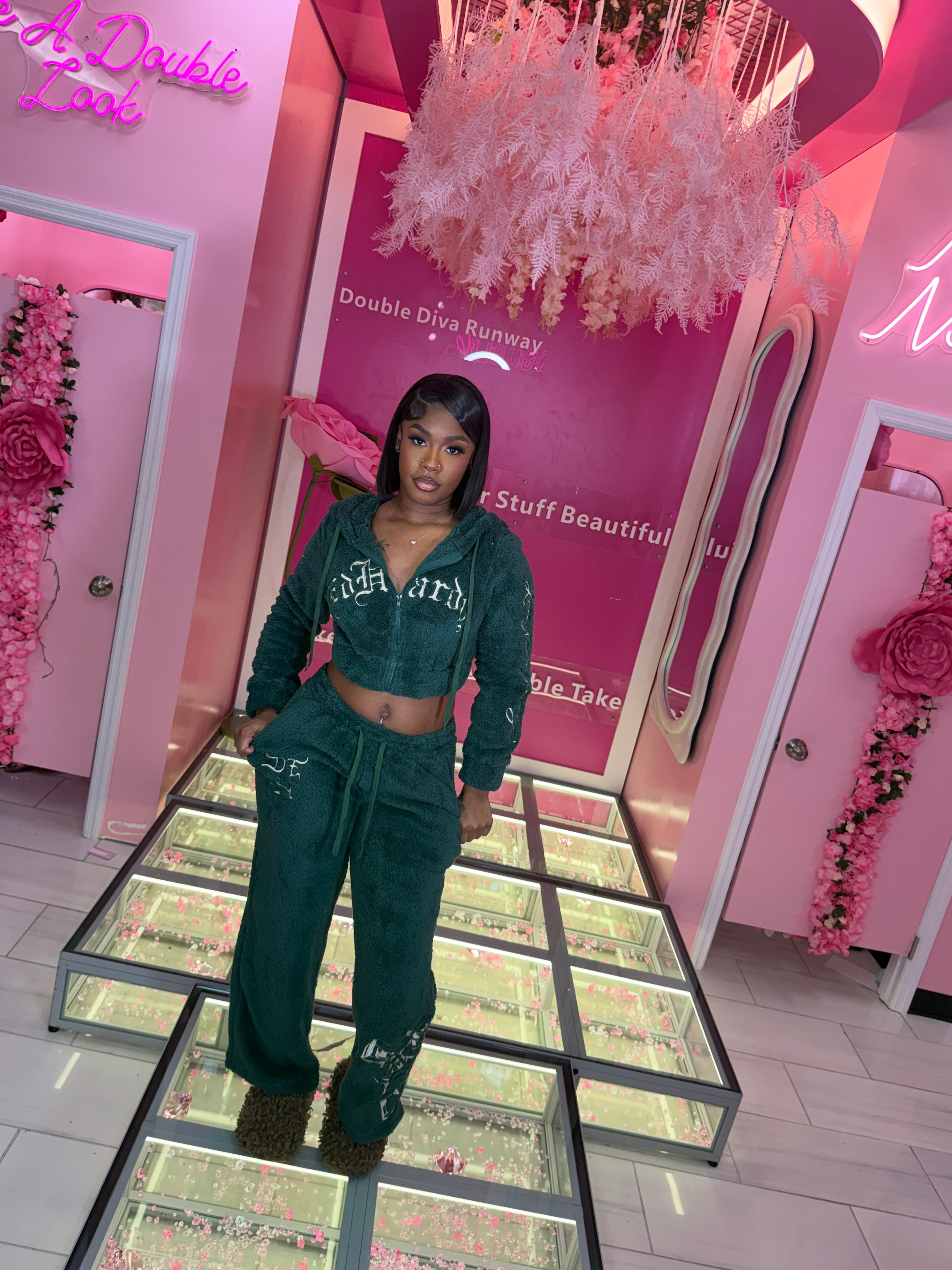 Ed Hardly Winter Jogger Set