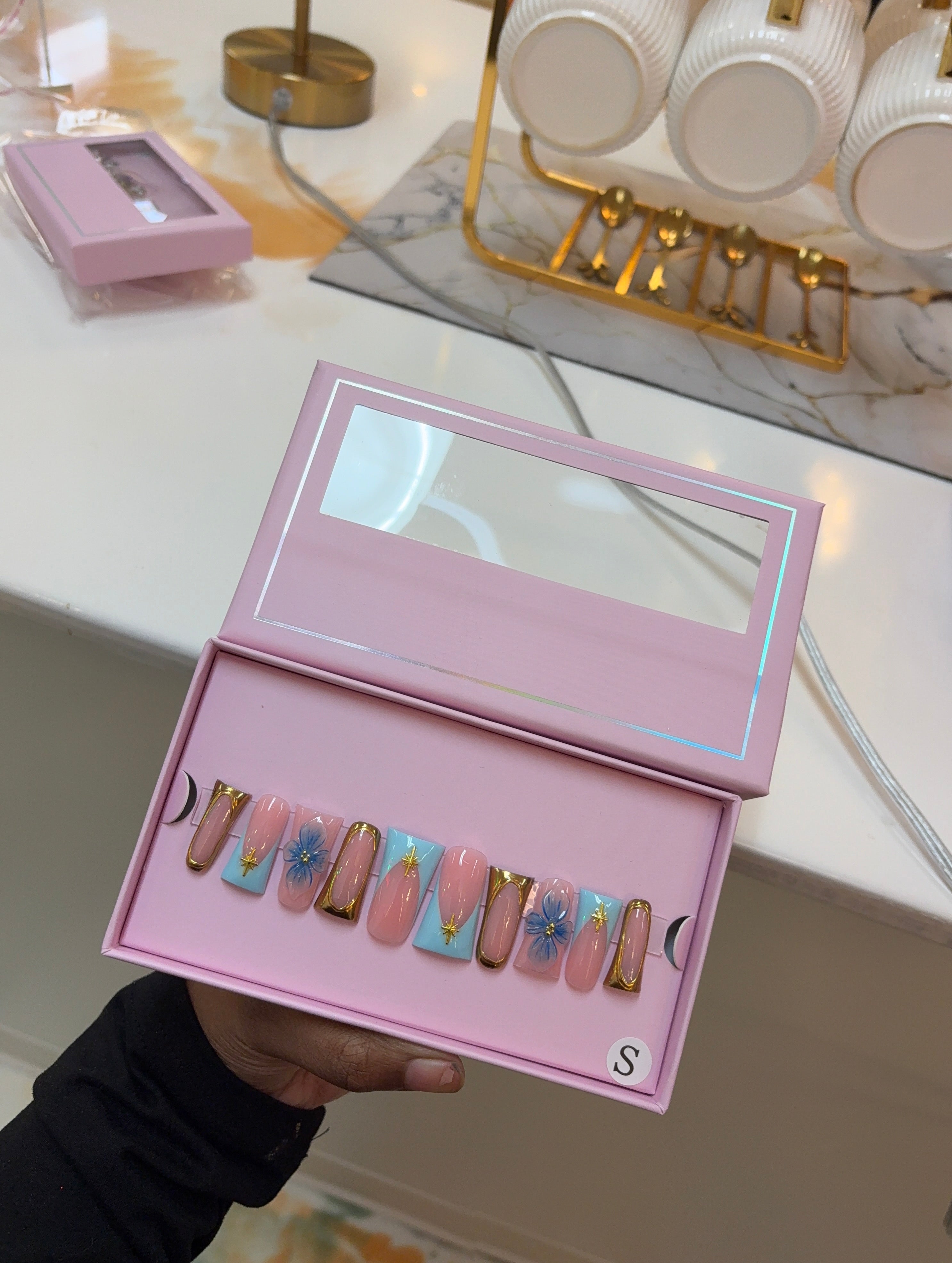 Custom charmer press on nails