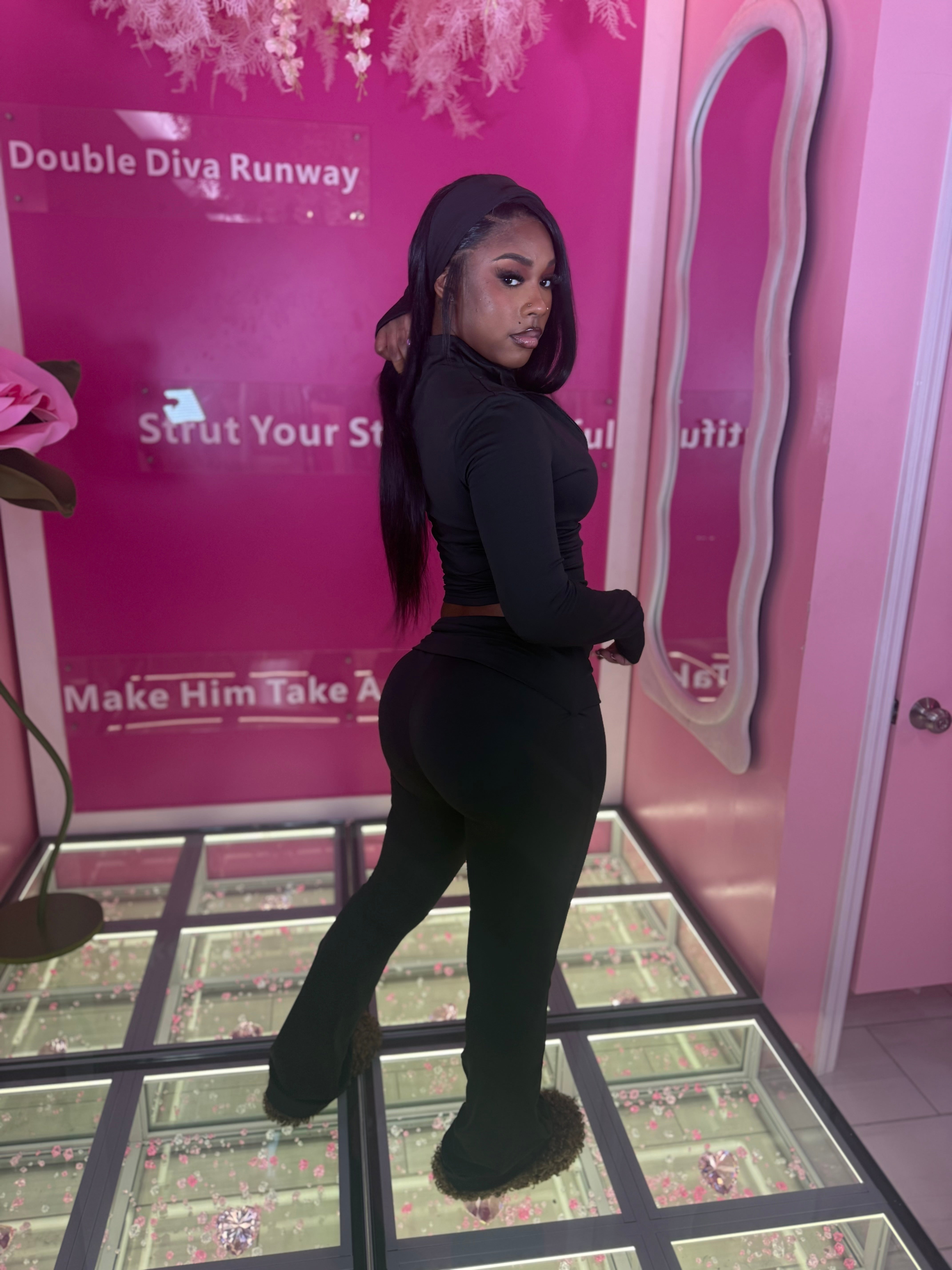 The Lounge Active Three Piece Set