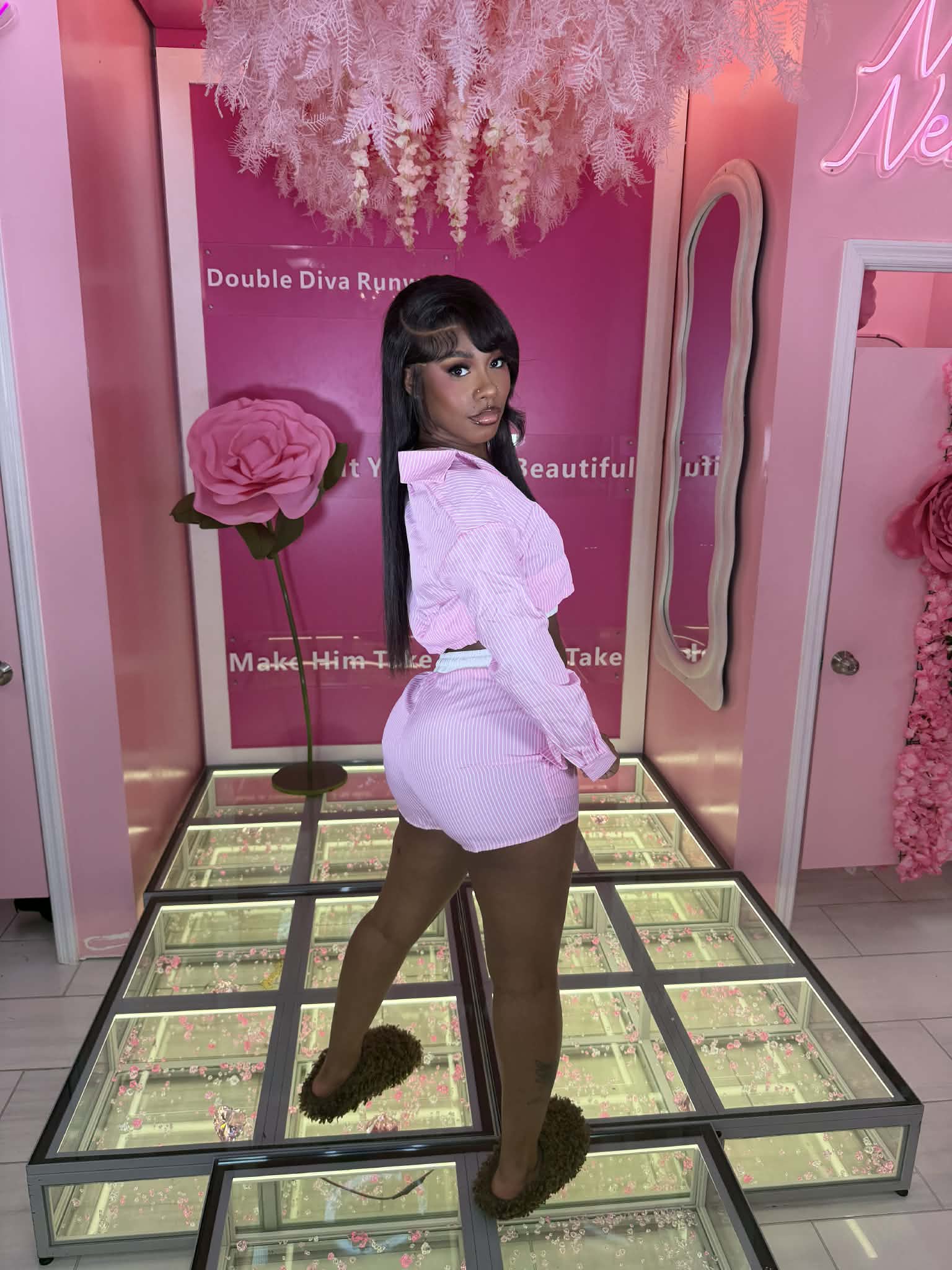 Plaided Girl Short Set
