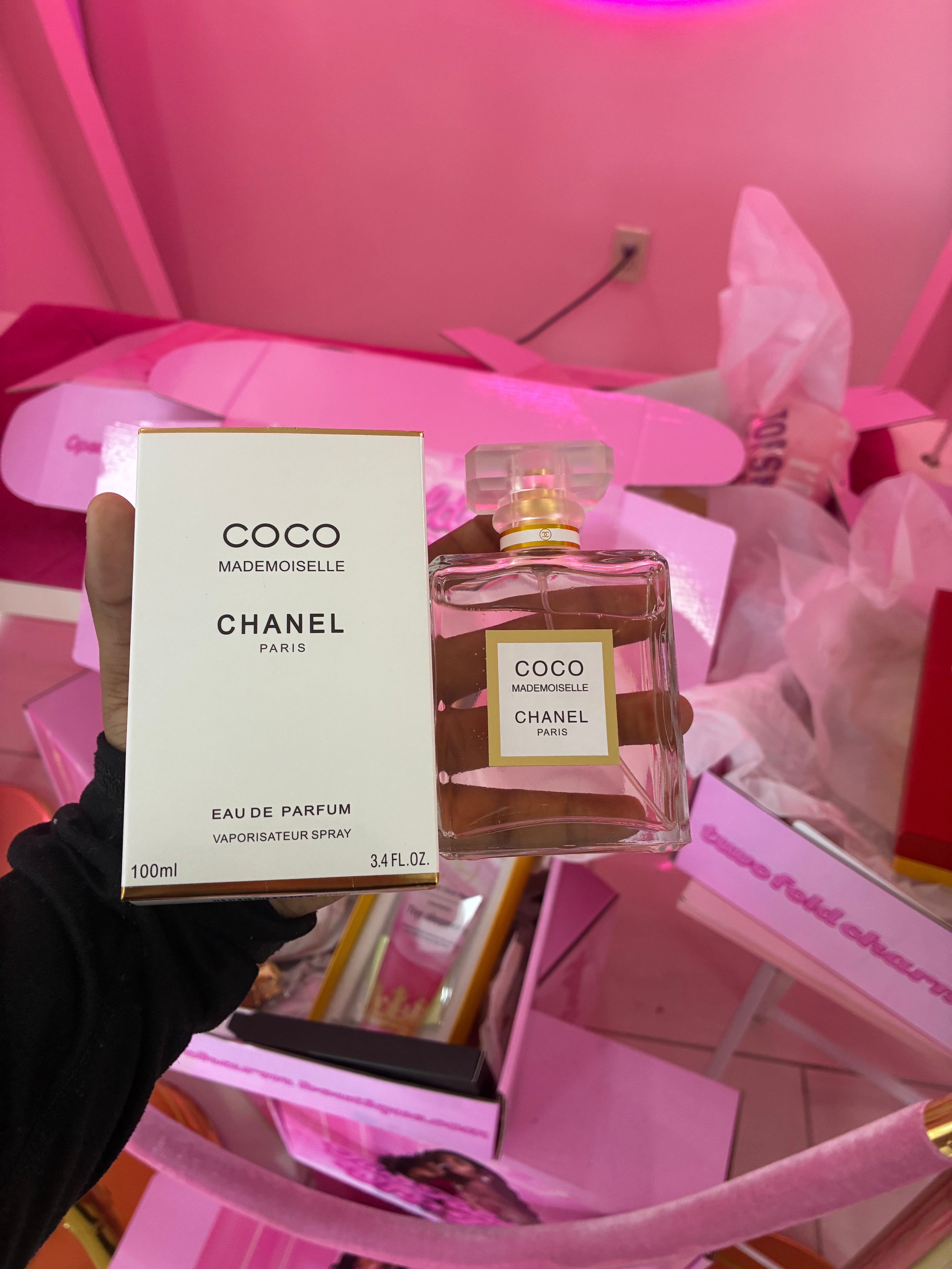perfume|Cologne