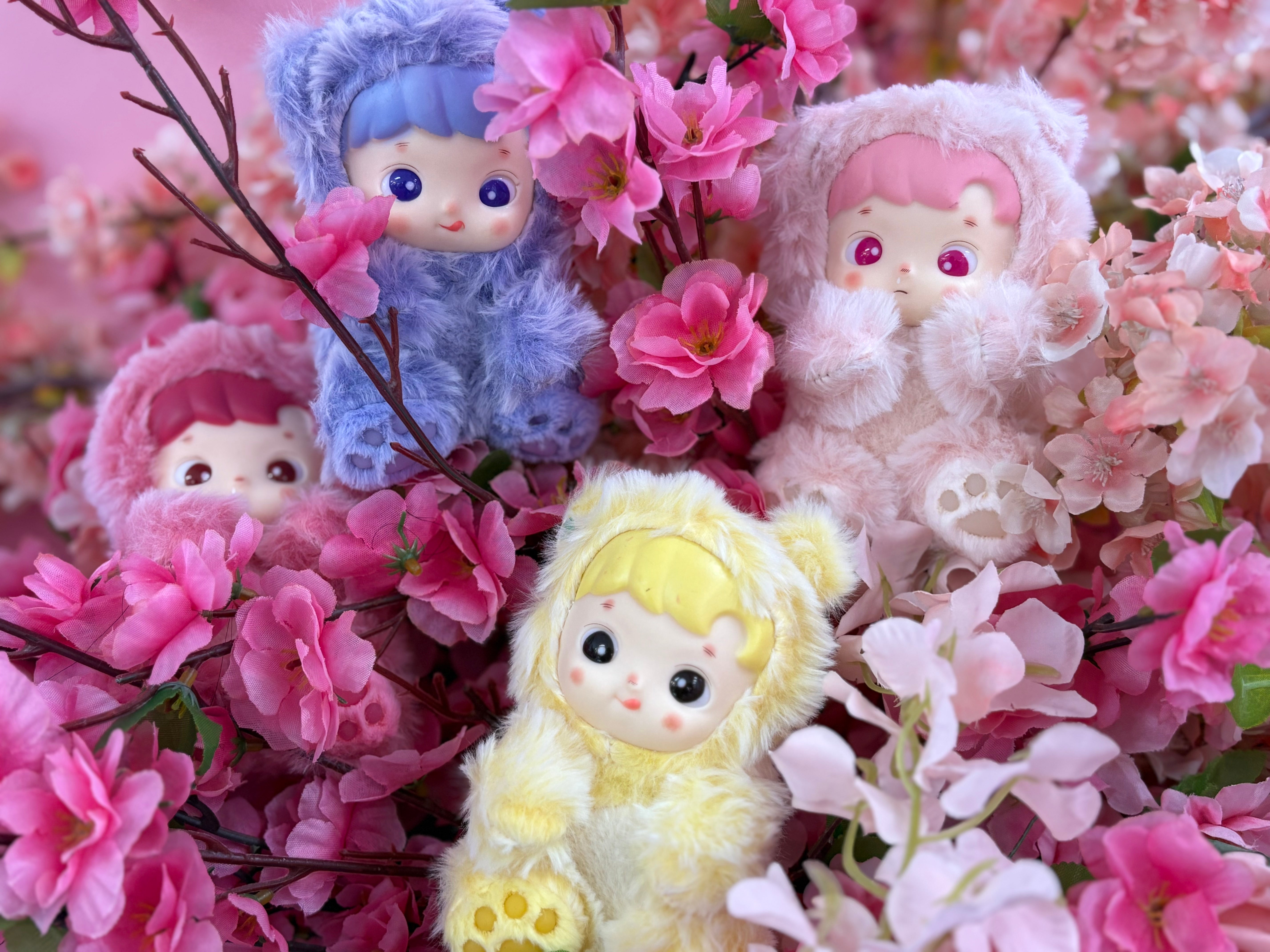 Charmer Baby Furry Keychain