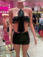 The Spiked Cross Top