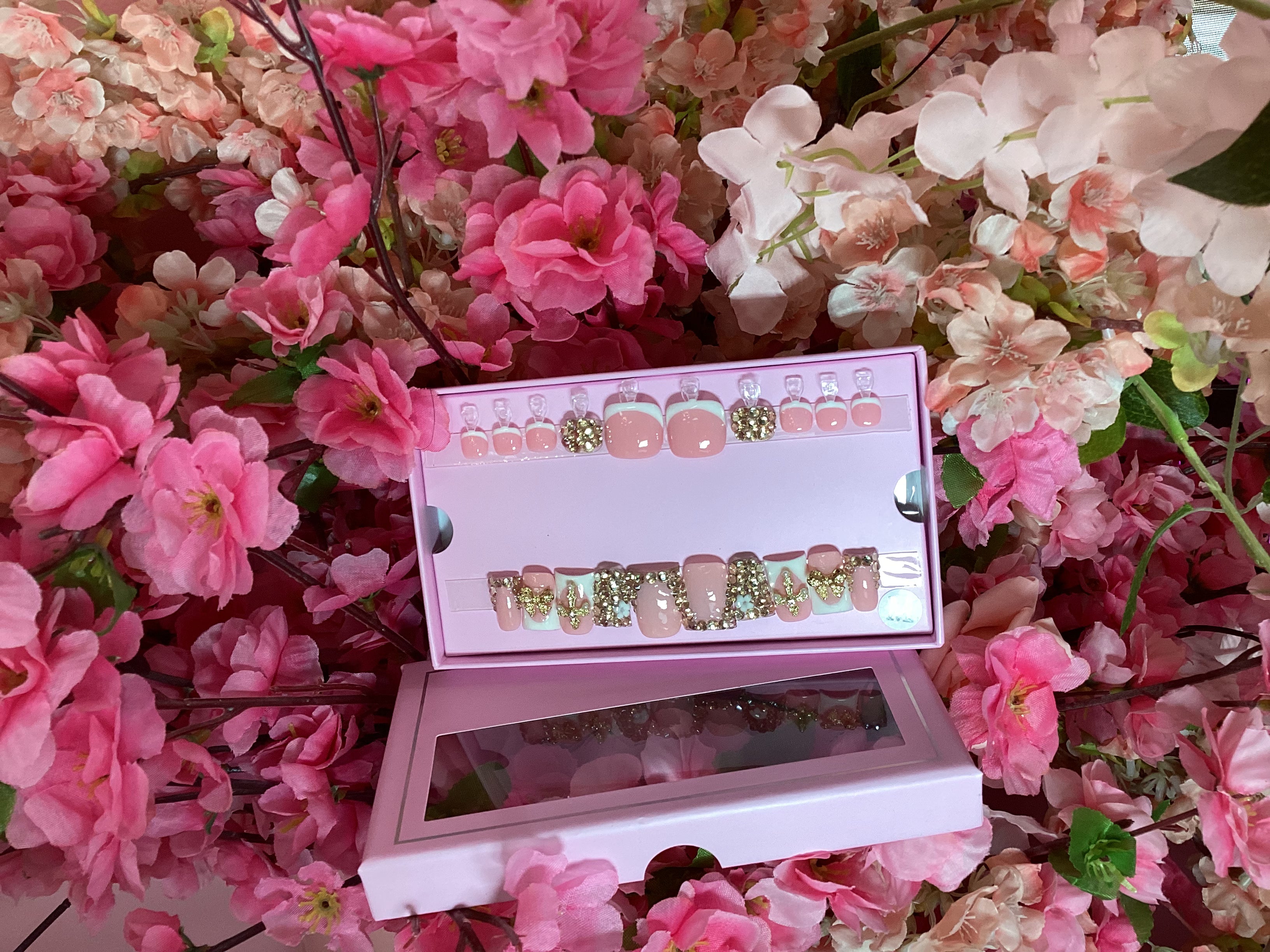 Custom Charmer Press On Nails