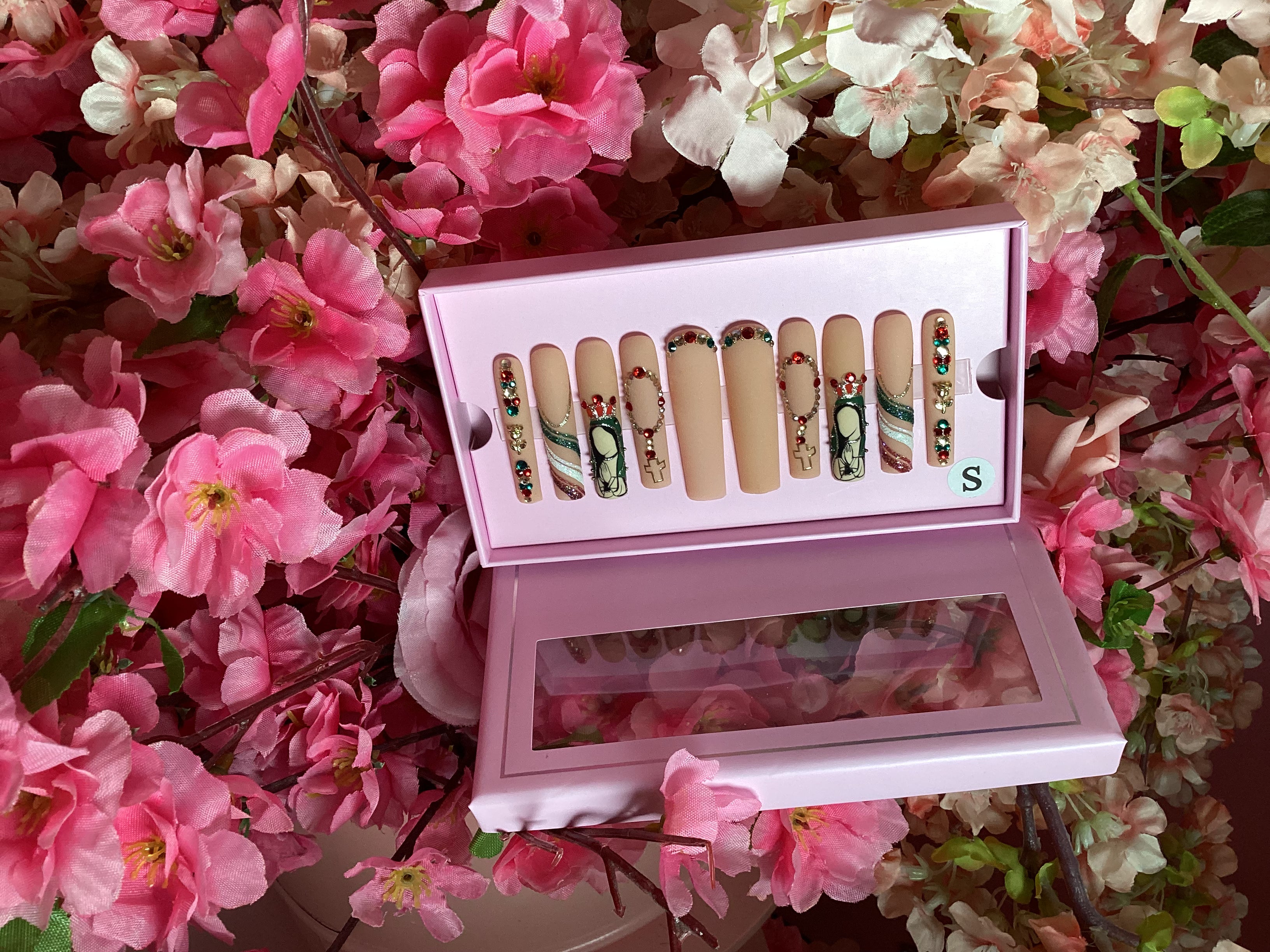Custom Charmer Press On Nails