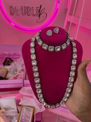 All Hearts Earrings