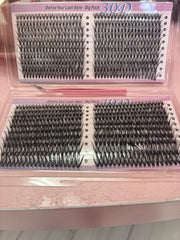 The Lash Tray With Tweezers
