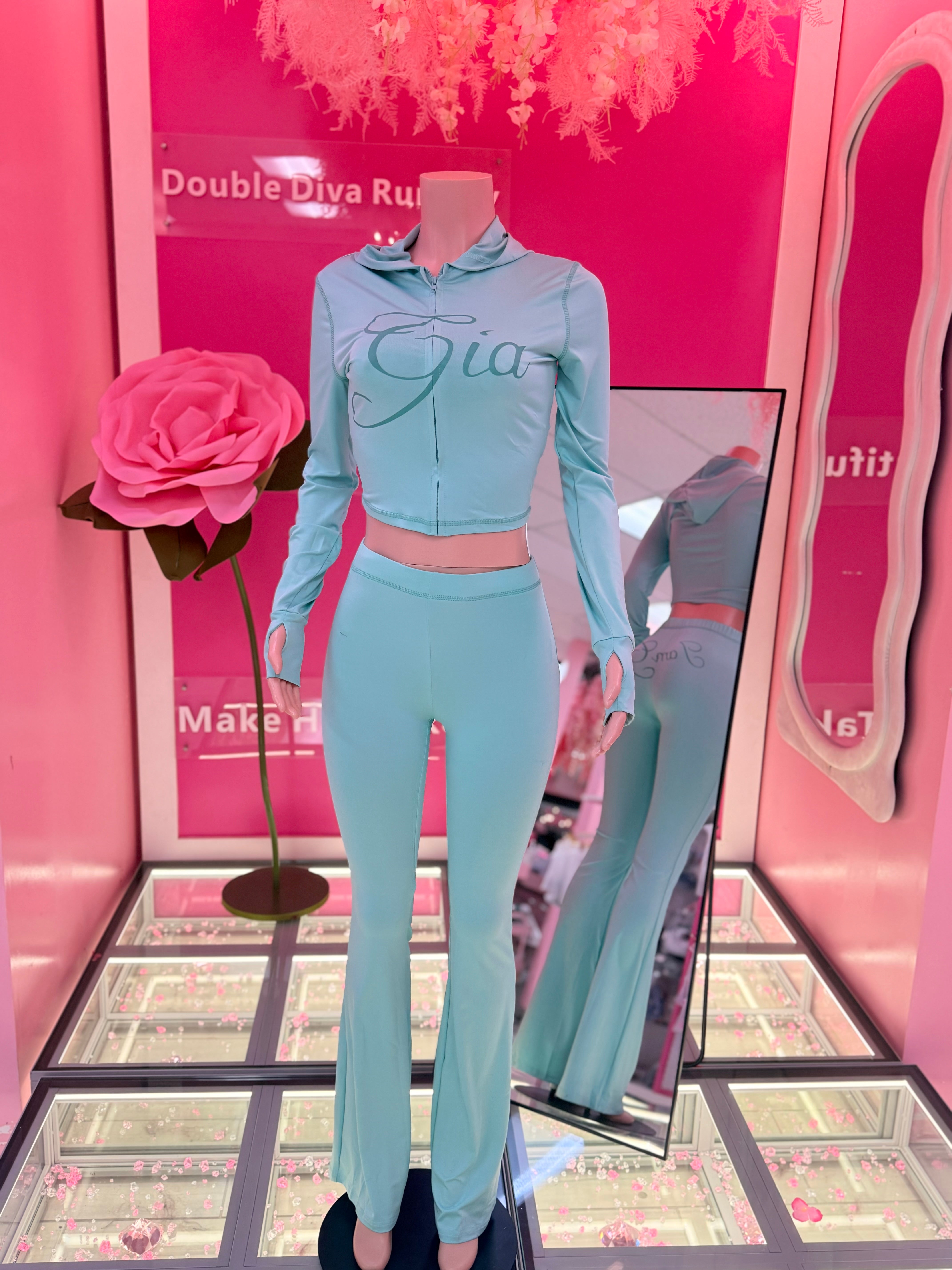 Viral Gia Ex0tic Print Wide Leg Pants Set