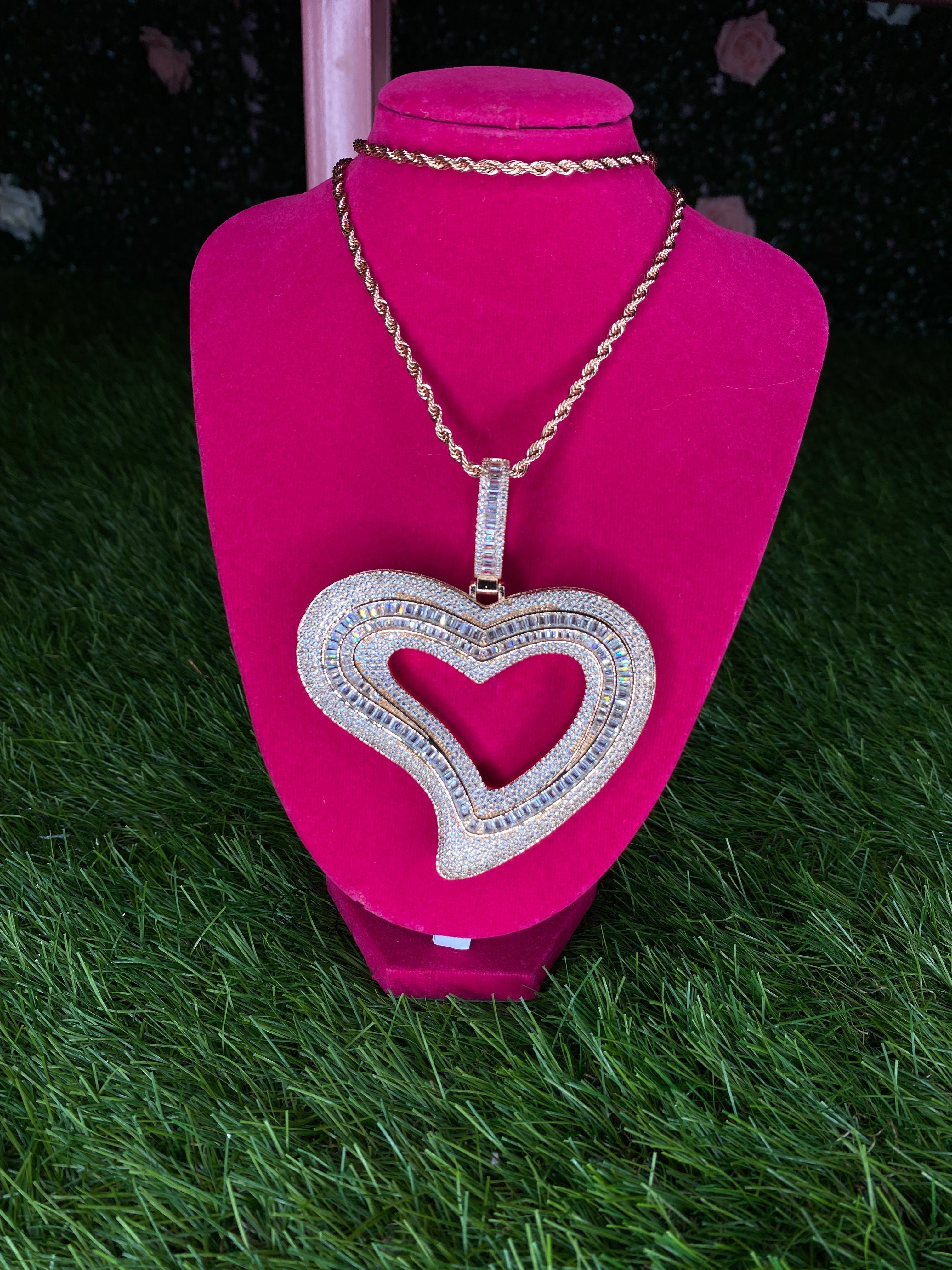 Jayda Wayda Heart Necklace